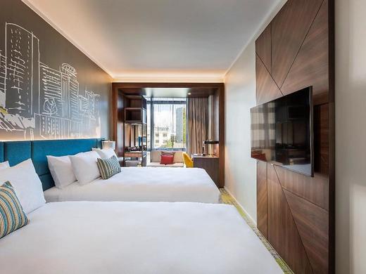 Mercure Auckland Queen Street