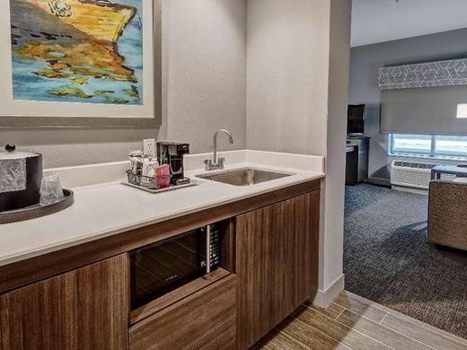 Hampton Inn & Suites San Jose Airport