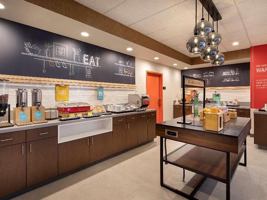 Hampton Inn Santa Cruz West