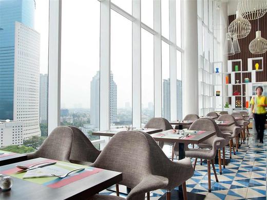 all seasons Jakarta Thamrin Hotel