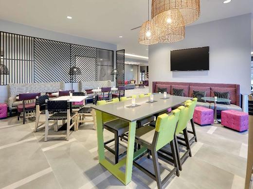 Hampton Inn by Hilton Irvine Spectrum/Lake Forest