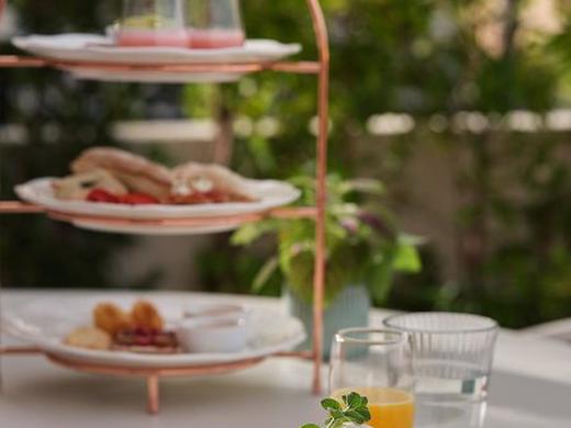 Domus Blanc Boutique Hotel