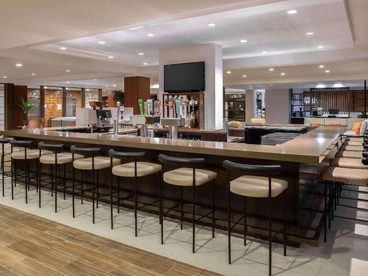 DoubleTree by Hilton San Francisco Airport