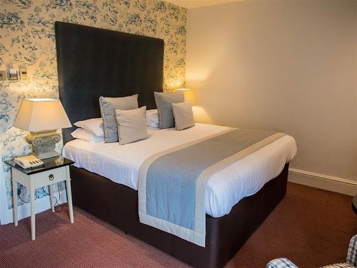 Woughton House Hotel