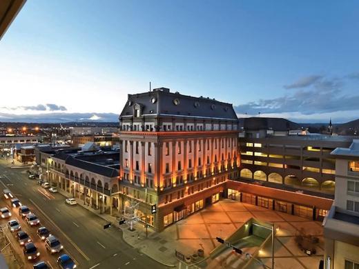 Hotel Maison Yakima Tapestry Collection by Hilton