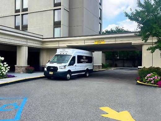 Crowne Plaza Newark Airport