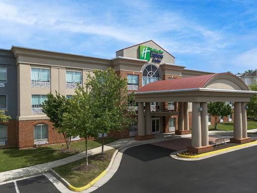 Holiday Inn Express & Suites Alexandria - Fort Belvoir