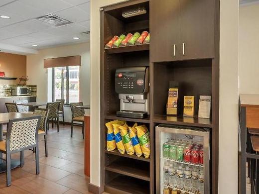 Best Western Plus College Park Hotel