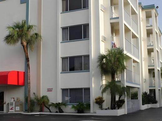 Gulfview Hotel - On the Beach