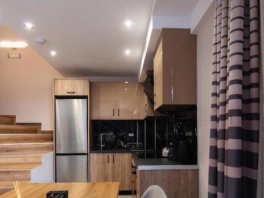 Sapphire Horizon Suites