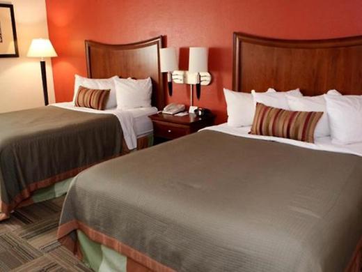 Best Western Plus Crossroads Inn and Conference Center