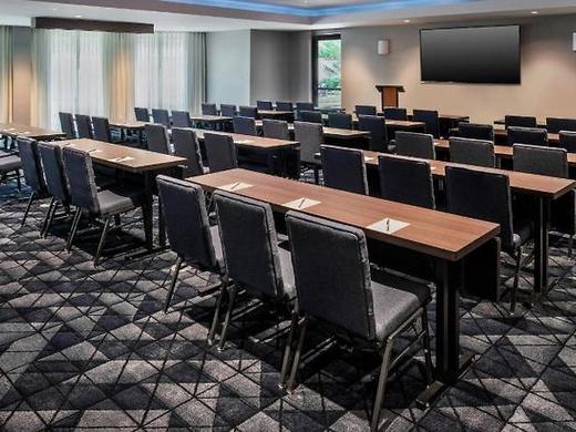 Courtyard by Marriott Paramus