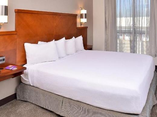 Hyatt Place Garden City