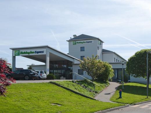 Holiday Inn Express Luzern - Neuenkirch by IHG