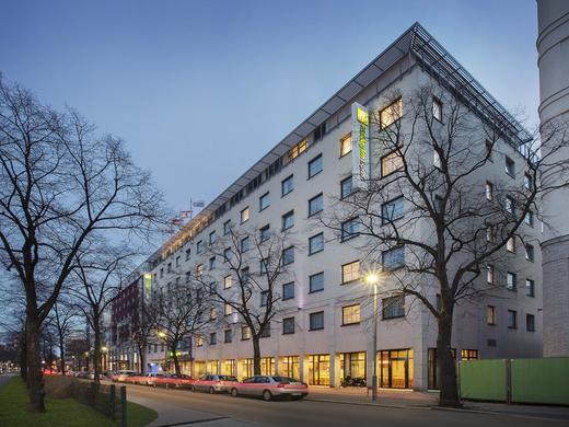 Holiday Inn Express Berlin City Centre