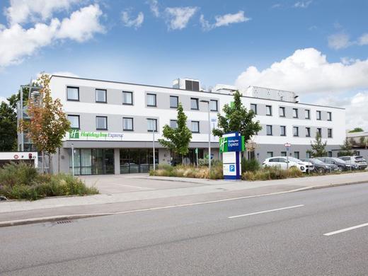 Holiday Inn Express Munich - Olympiapark by IHG
