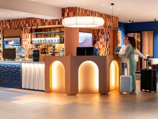 TRIBE Hotel Den Haag Centraal