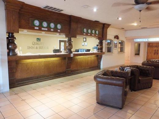 Quality Inn & Suites Lake Havasu City