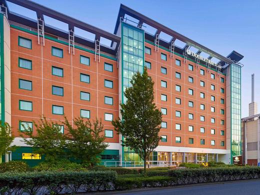 DoubleTree by Hilton Hotel Woking