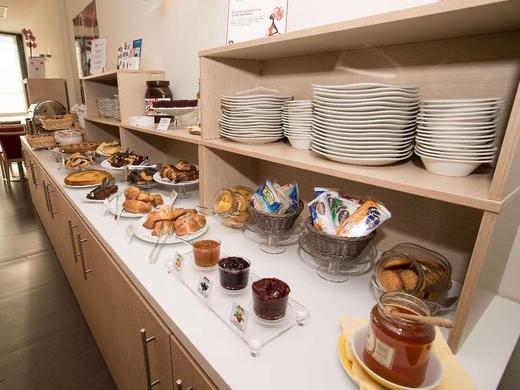 Best Western Palace Inn Hotel