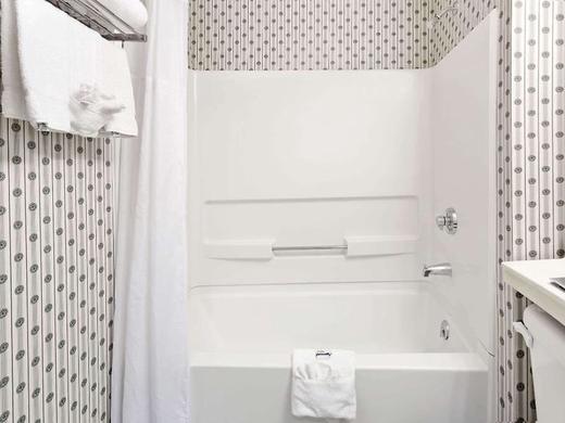 Microtel Inn & Suites by Wyndham Denver