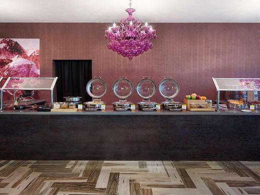 DoubleTree by Hilton Orlando East - UCF Area