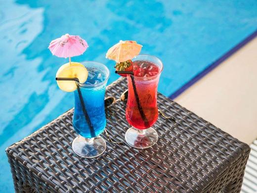 Mercure Dubai Barsha Heights Hotel Suites