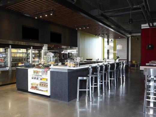 Alt Hotel Toronto Airport