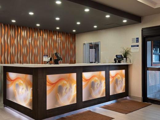 Best Western Plus Executive Inn