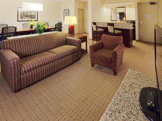 DoubleTree Suites by Hilton Tampa Bay