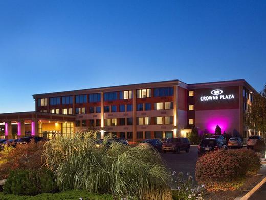 Crowne Plaza Boston - Woburn
