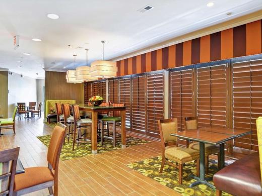 Hampton Inn Charleston North