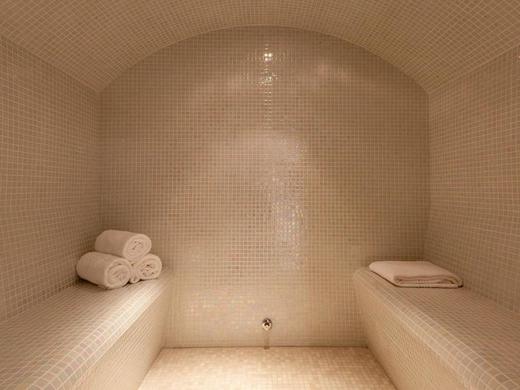 AC Hotel by Marriott Paris Le Bourget Airport