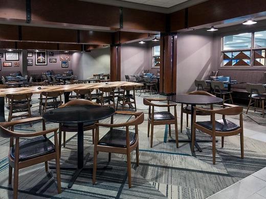 Four Points by Sheraton Huntsville Airport