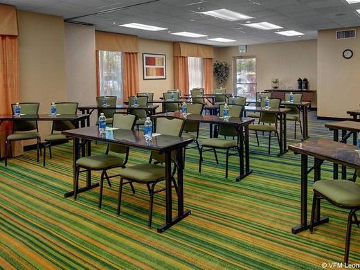 Home2 Suites by Hilton Denver International Airport