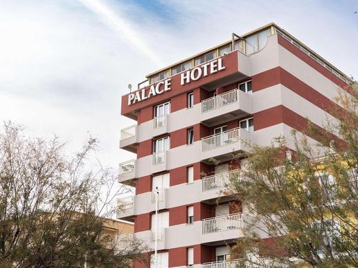 Mövenpick Bari Hotel