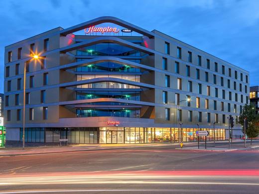 Hampton by Hilton Ashford International