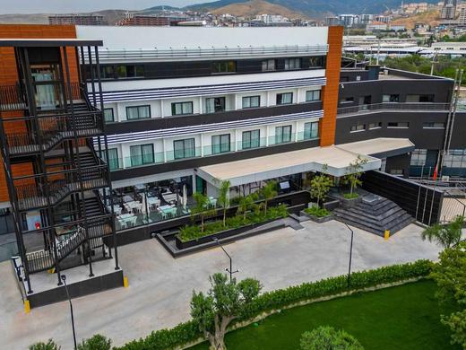 Ft Lotus Thermal Spa