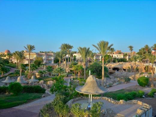 Parrotel Beach Resort