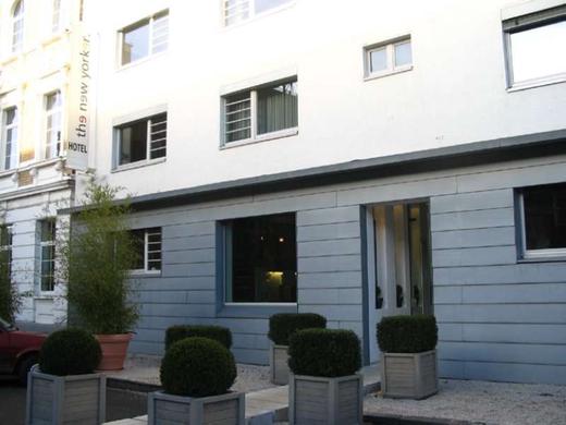 The New Yorker Hotel