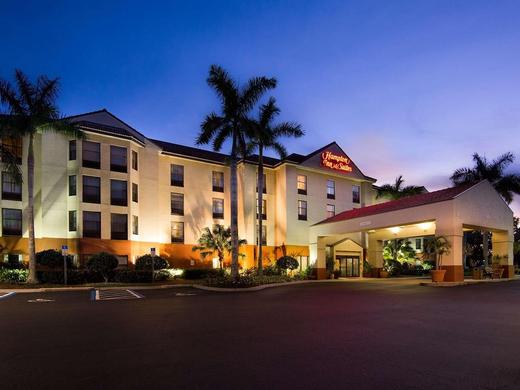 Hampton Inn & Suites Fort Myers Beach