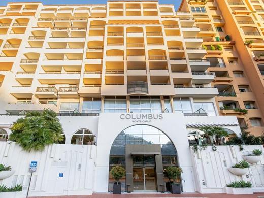 Columbus Monte-Carlo