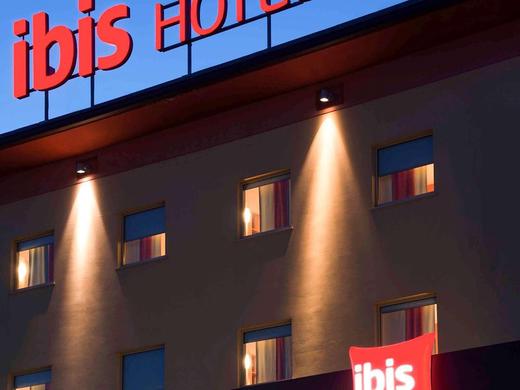 Albergo ibis Como