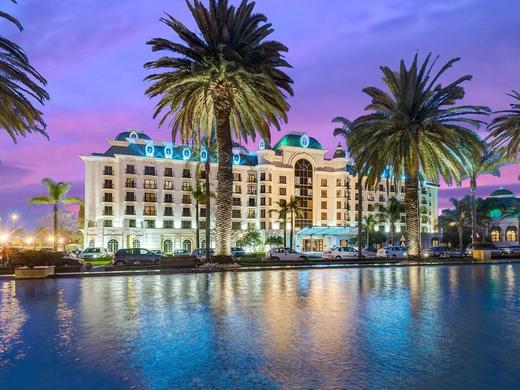 Peermont D'Oreale Grande at Emperors Palace