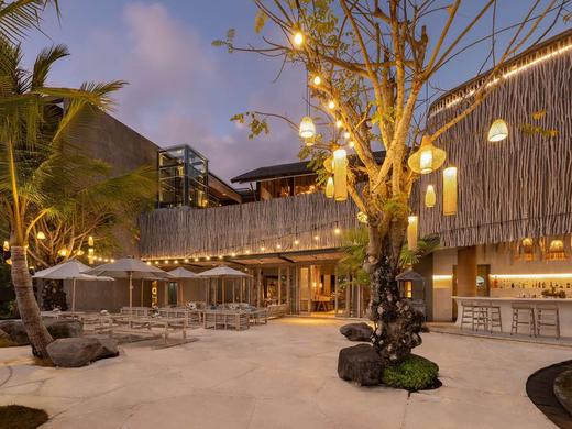 X2 Bali Breakers Resort