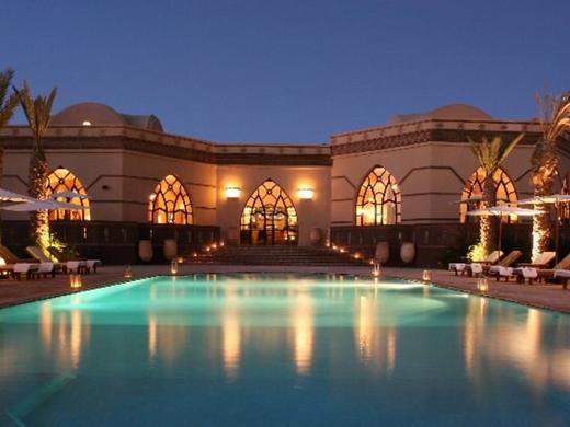 Rose Garden Resort & Spa