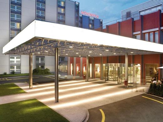 Mövenpick Hotel Zürich Airport