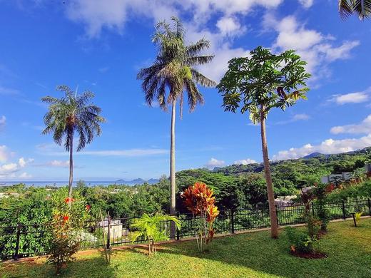 La Trouvaille Holiday Chalets