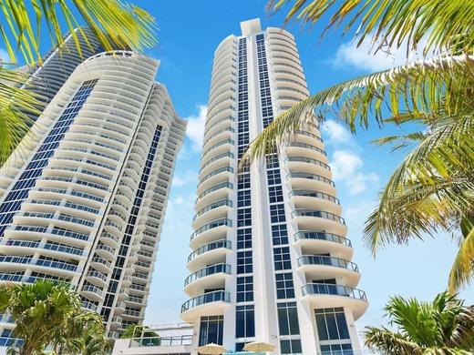 Marenas Beach Resort