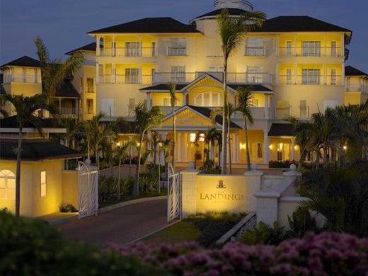 The Landings Resort & Spa